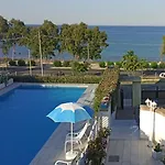 Almare 4*