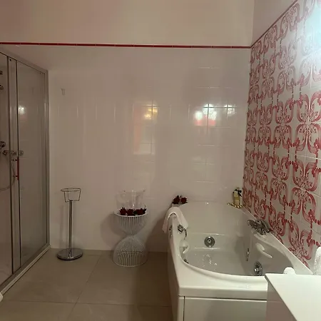 Almare Bed & Breakfast 4*