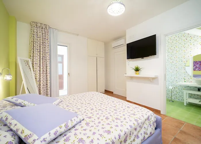 Almaré Bed & Breakfast 4*